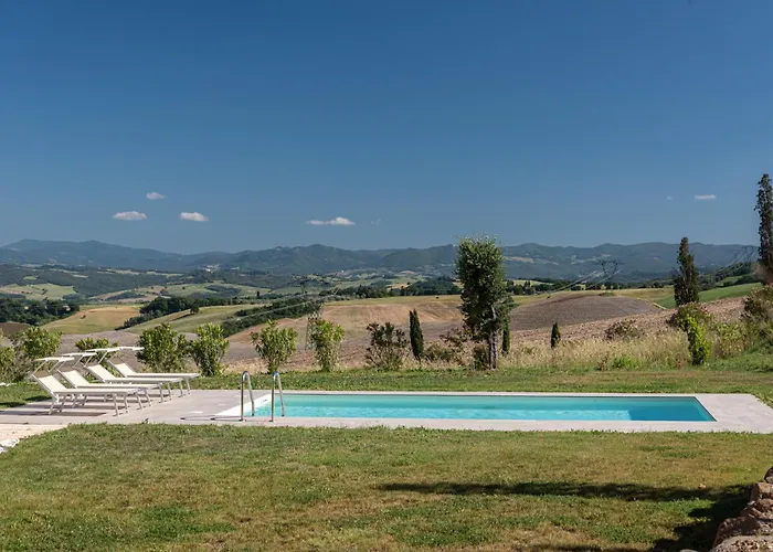 High-quality With Private Pool San Giuseppe Maestrale * بمونتيكاتيني فال دي سيسينا
